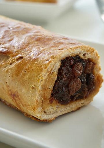 fruity roll with a sultana centre