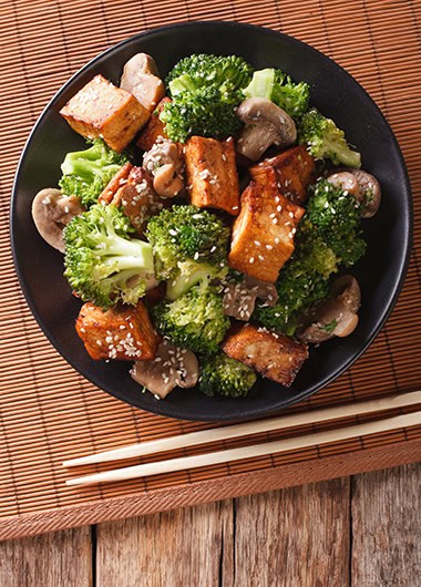 Tofu and veggie stir fry
